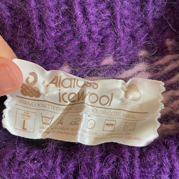 Beautiful purple 100% wool sweater - Picture 4 of 4